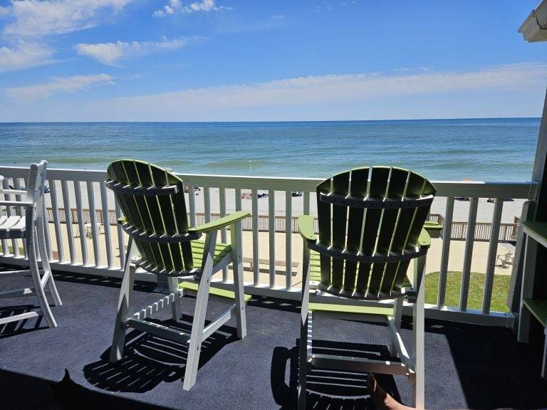 Balcony 3