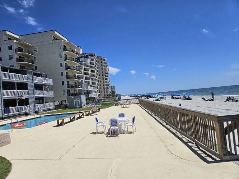 MW Pool Deck